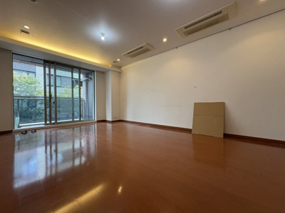 【居間・リビング】 | 麻布第一マンションズ