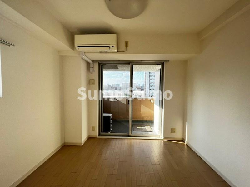 Dolce Vita 難波南の居間・リビング