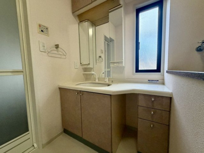 【洋室】 | 三石台戸建て