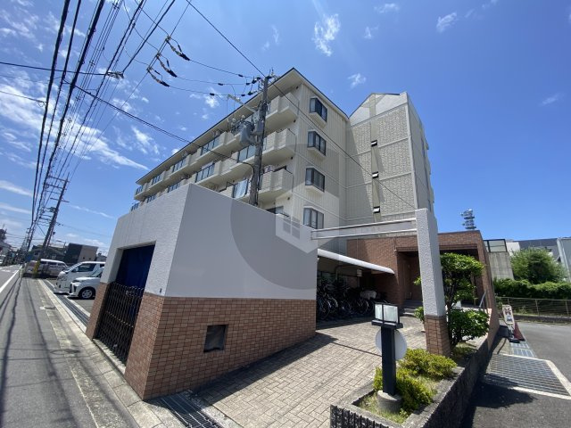 エバーグレイス森本の外観