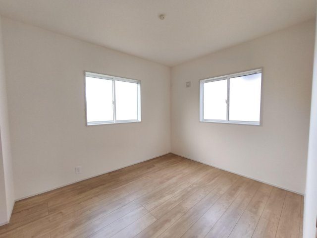 Blooming　Garden　深谷市上柴町西5丁目の洋室