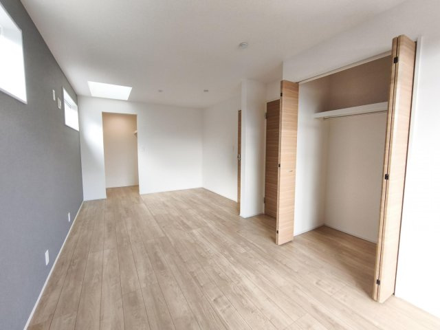 Blooming　Garden　深谷市上柴町西5丁目の洋室