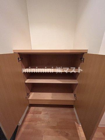 大阪市西区立売堀１丁目の賃貸マンションの収納