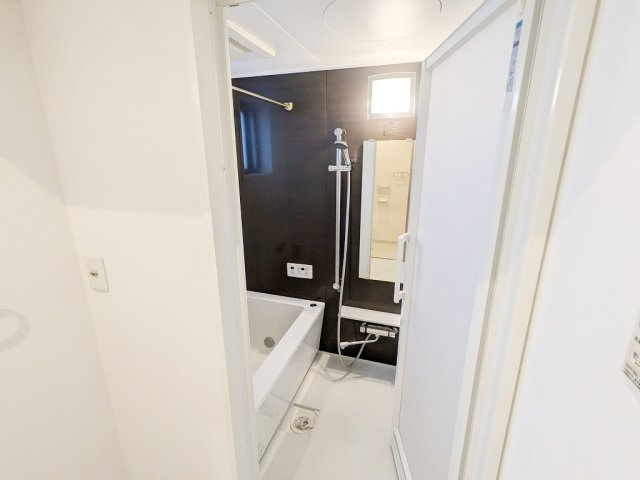 ゼファーズ日本橋浜町の内装