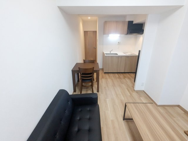 ゼファーズ日本橋浜町の内装