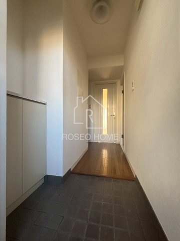 日宝サンフラッツ東平の玄関|同マンション別部屋：参考写真