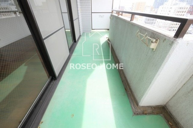 日宝サンフラッツ東平のバルコニー|同マンション別部屋：参考写真