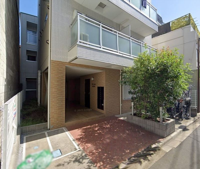 b’CASA Hikihune のエントランス