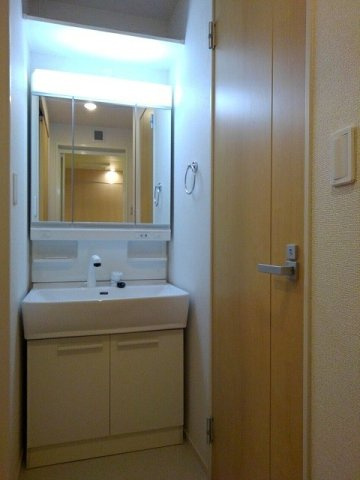 スカイガーデンＡの洗面所