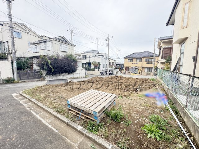 所沢市小手指南1丁目・全2棟　新築一戸建　2号棟の外観|現地写真（2025年11月6日撮影）