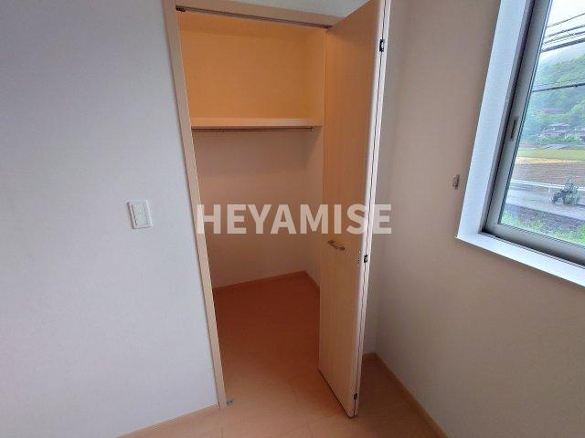 ベルメゾンAの収納