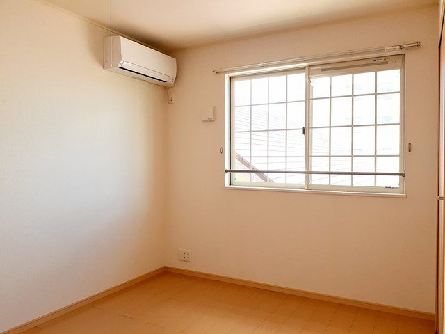 チェリー　ブラッサム　ガーデンの寝室