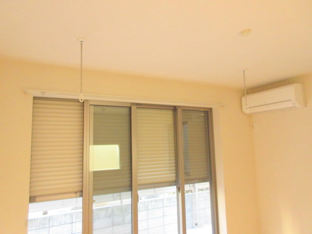 カサ・デ・オリーバＲの設備|★防犯シャッターに室内物干しフック★