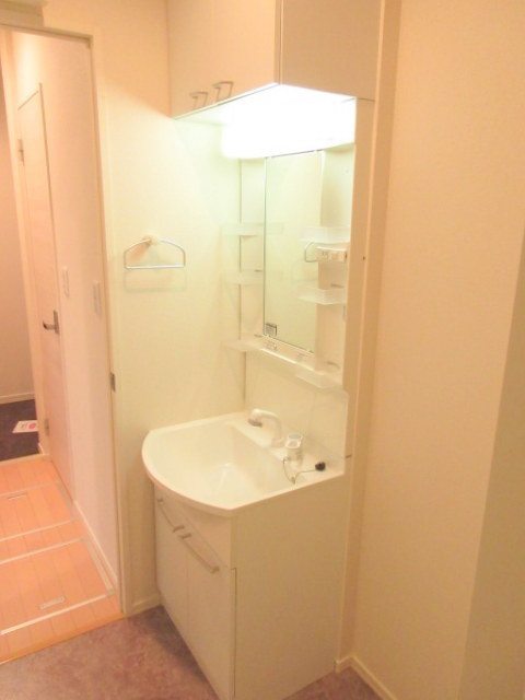 カサ・デ・オリーバＲの洗面所|★便利な大型洗面台★