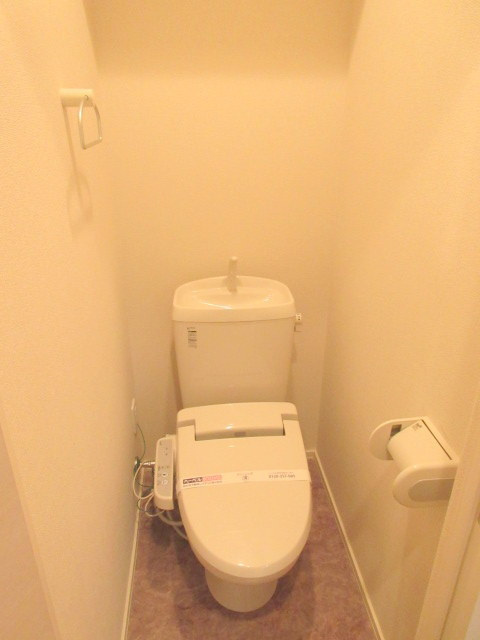 カサ・デ・オリーバＲのトイレ|★温水洗浄暖房便座★