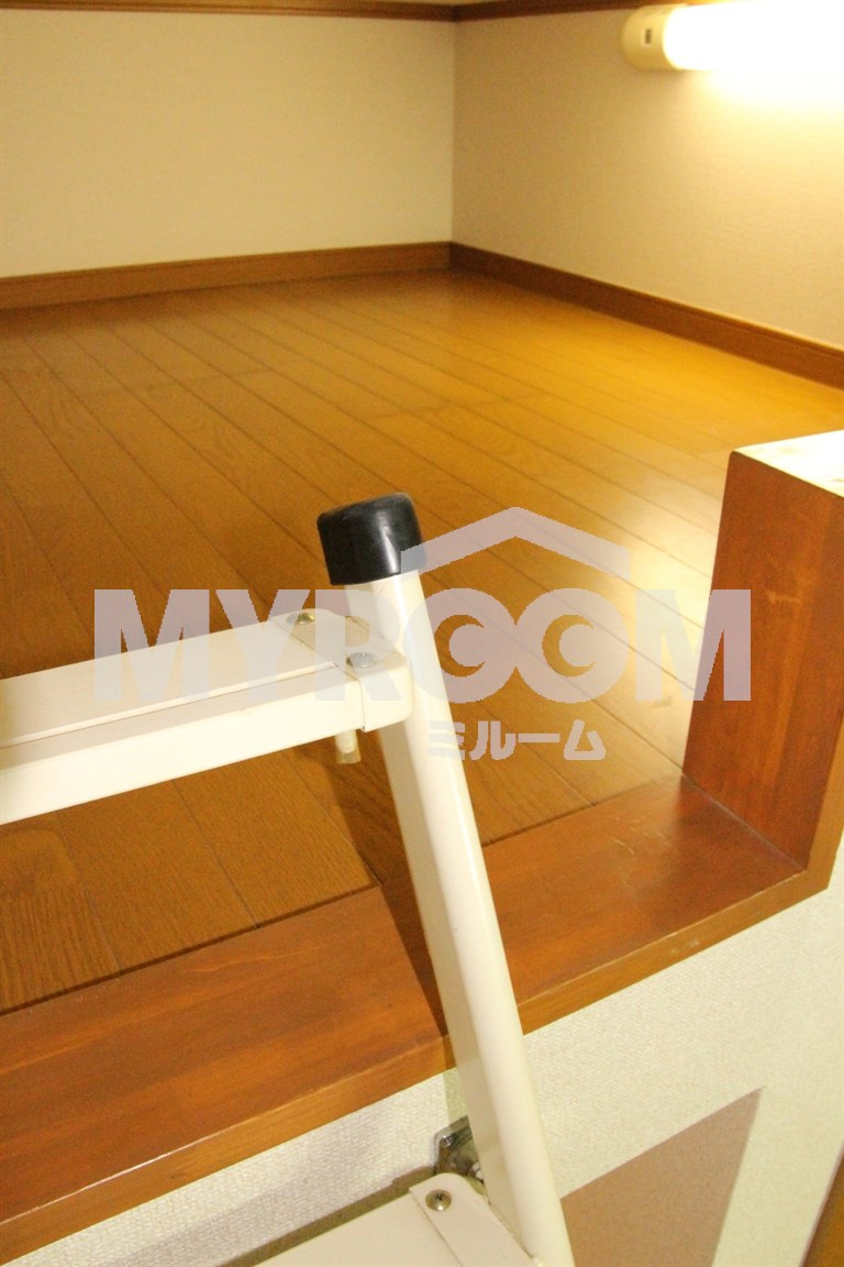 ヴィラフォンテーヌの寝室|ロフト付です★（同一仕様写真）