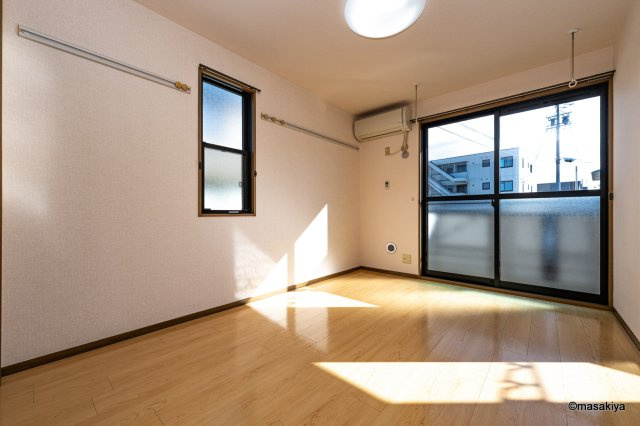 リセル幸葉の居間・リビング