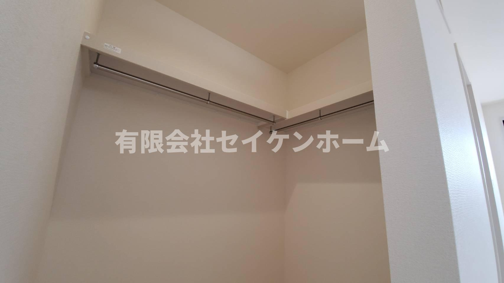 　深谷市田所町第2（駅徒歩9分）2号棟の収納