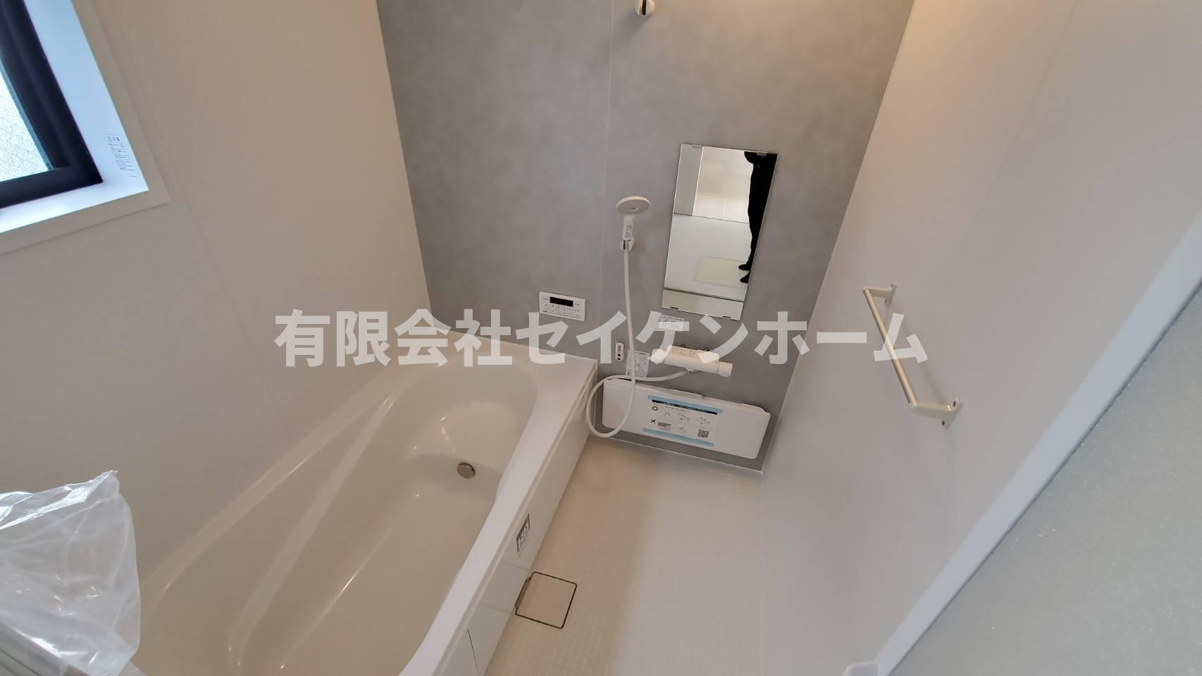 　深谷市田所町第2（駅徒歩9分）2号棟の浴室