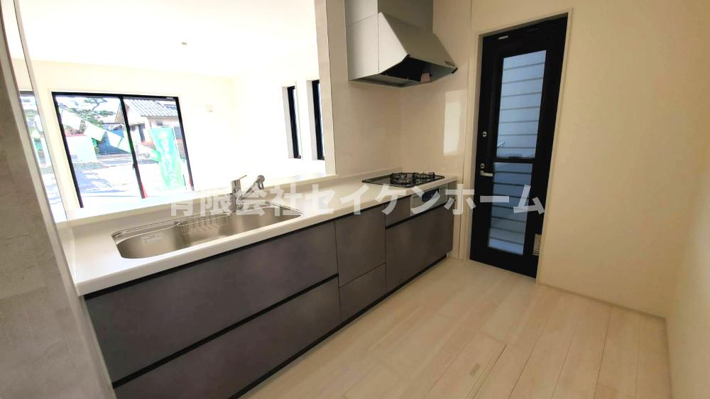 　深谷市田所町第2（駅徒歩9分）2号棟のキッチン