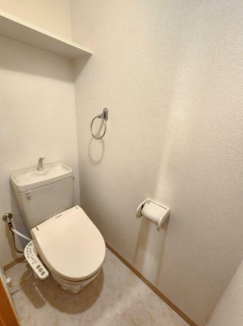 熊本市中央区水前寺３丁目の賃貸マンションのトイレ