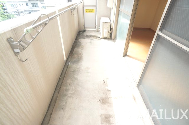 熊本市中央区水前寺３丁目の賃貸マンションのバルコニー