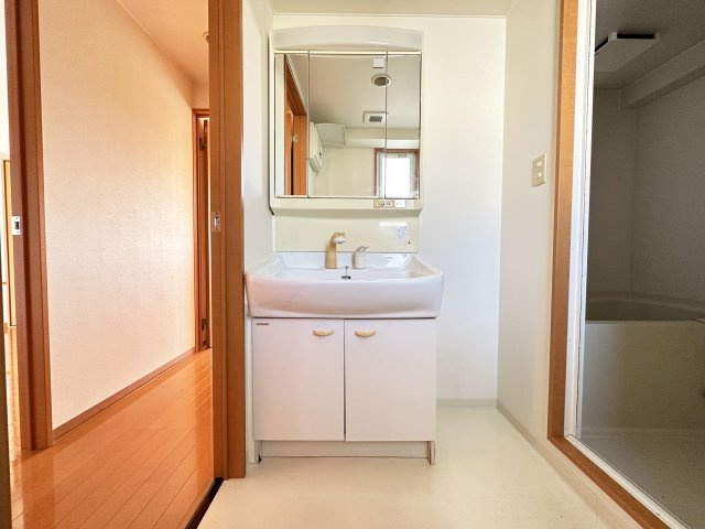 カサブランカの独立洗面台