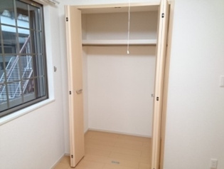 エテルノ松ヶ丘3の収納