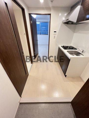 【玄関】 | ウェルスクエア京都西陣WEST