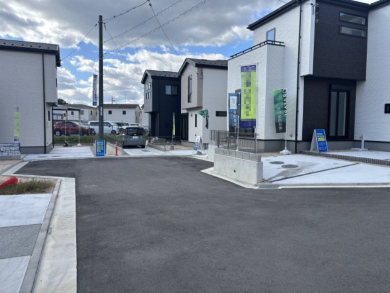 廿日市市大野下更地の前面道路含む現地写真