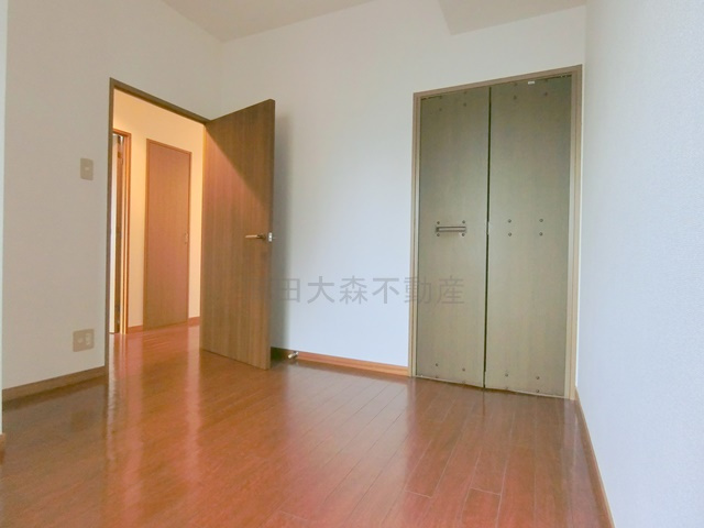 セリゼ雪が谷の寝室|洋室5帖