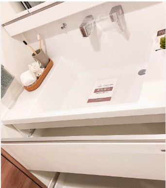 【独立洗面台】 | ★仲介手数料無料★PIAS CHIYODA AWAJICHO（淡路町駅徒歩1分　都心生活の快適性と上質さがあるレジデンス）