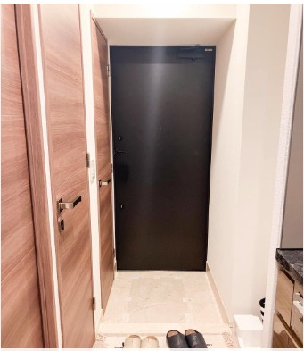 【玄関】 | ★仲介手数料無料★PIAS CHIYODA AWAJICHO（淡路町駅徒歩1分　都心生活の快適性と上質さがあるレジデンス）