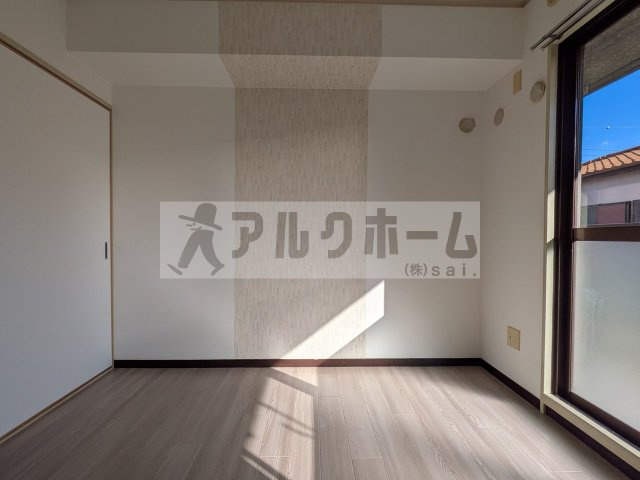 ユーネスト浅野の洋室|ユーネスト浅野