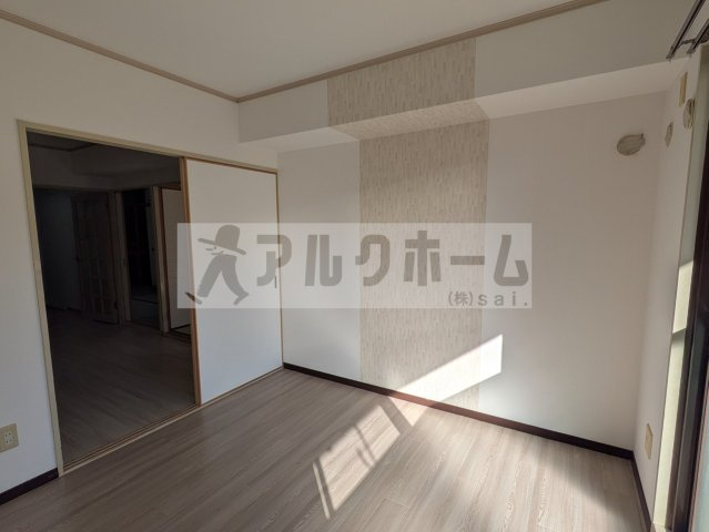 ユーネスト浅野の洋室|ユーネスト浅野