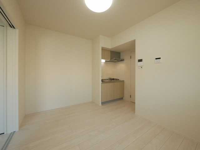 グランディオ鶴橋の居間・リビング