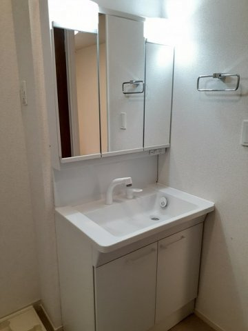 メゾン　オハナの洗面所