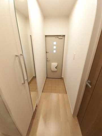 メゾン　オハナの玄関