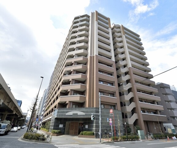 台東区上野７丁目の賃貸マンションの外観