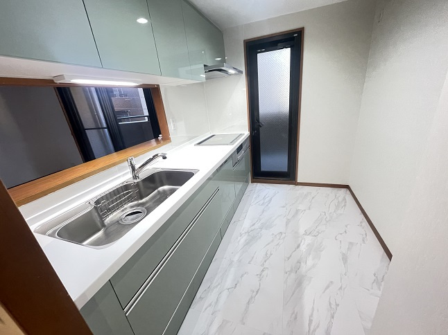 台東区上野７丁目の賃貸マンションのキッチン