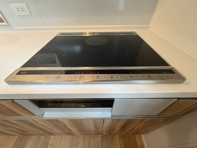 富谷市鷹乃杜３丁目のキッチン