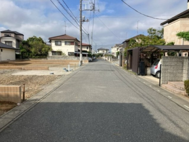 新築戸建・新築建売　行田市棚田町3丁目【長期優良住宅】西小・西中の前面道路含む現地写真|前面道路幅員：6ｍ