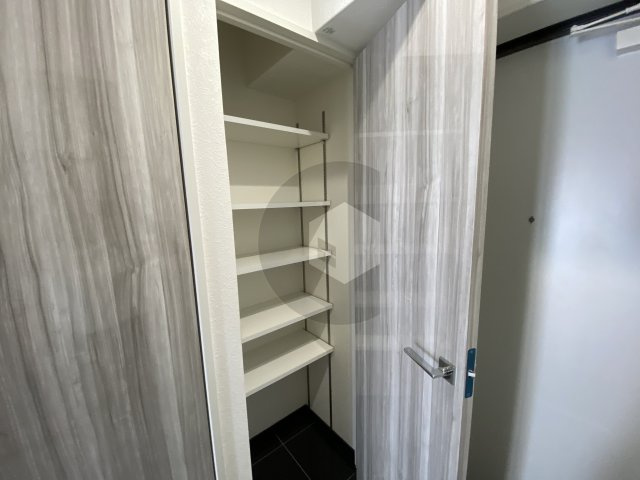 リアライズ布施駅前の収納