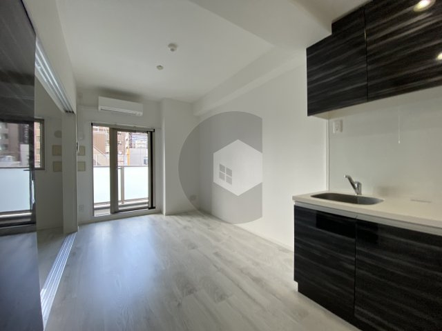 リアライズ布施駅前の居間・リビング