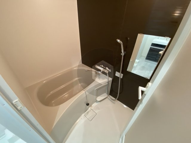 リアライズ布施駅前の浴室