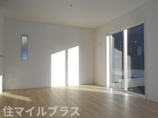 【居間・リビング】 | 郡山市富久山町福原新築一戸建て8棟 | 居間です