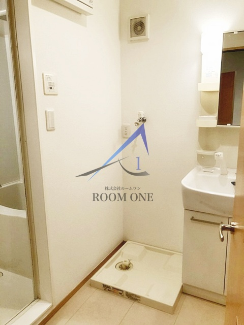 Casa de Nagatoyaの設備|洗濯機置き場です。