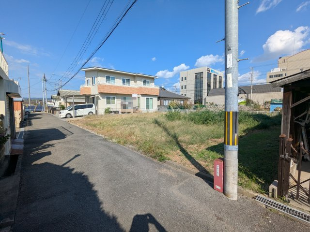 和歌山市津秦・土地・127525の前面道路含む現地写真