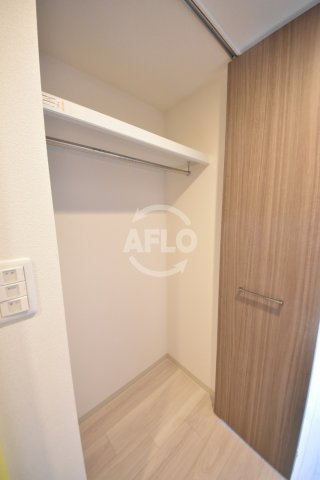ファステート都島フィーノの収納|ファステート都島フィーノ　クローゼット