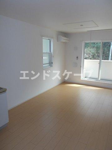 カーサ　モレラの居間・リビング|高崎、前橋のお部屋探しはエンドスケープまで！お客様の理想お聞かせ下さい♪